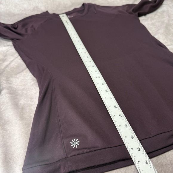 Athleta Superluxe Top Women Medium Purple Long Sleeve Running Thumbholes - Picture 6 of 10